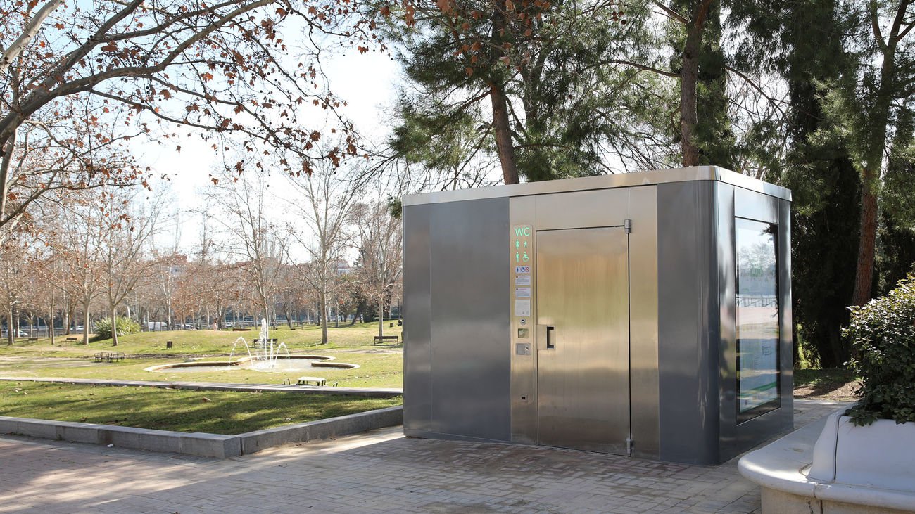 Instalación de aseos públicos en zonas verdes de Getafe.