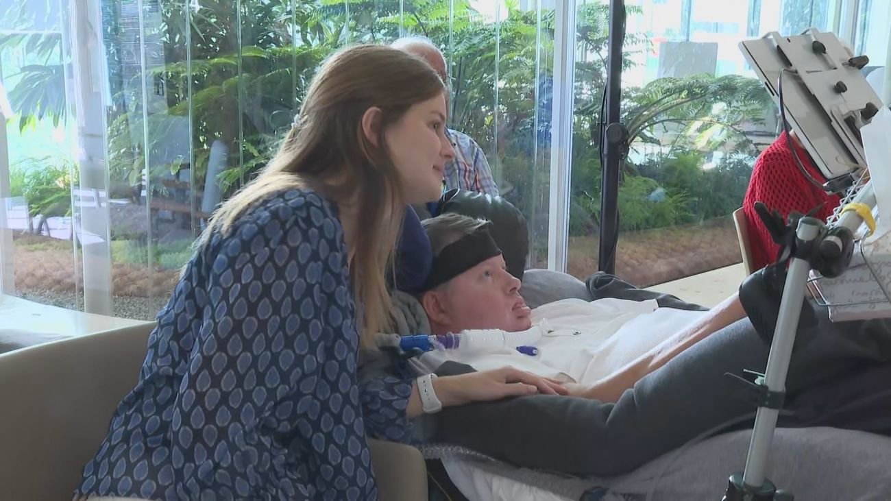 El Hospital Zendal de Madrid inaugura la Escuela de Cuidadores de Pacientes con ELA