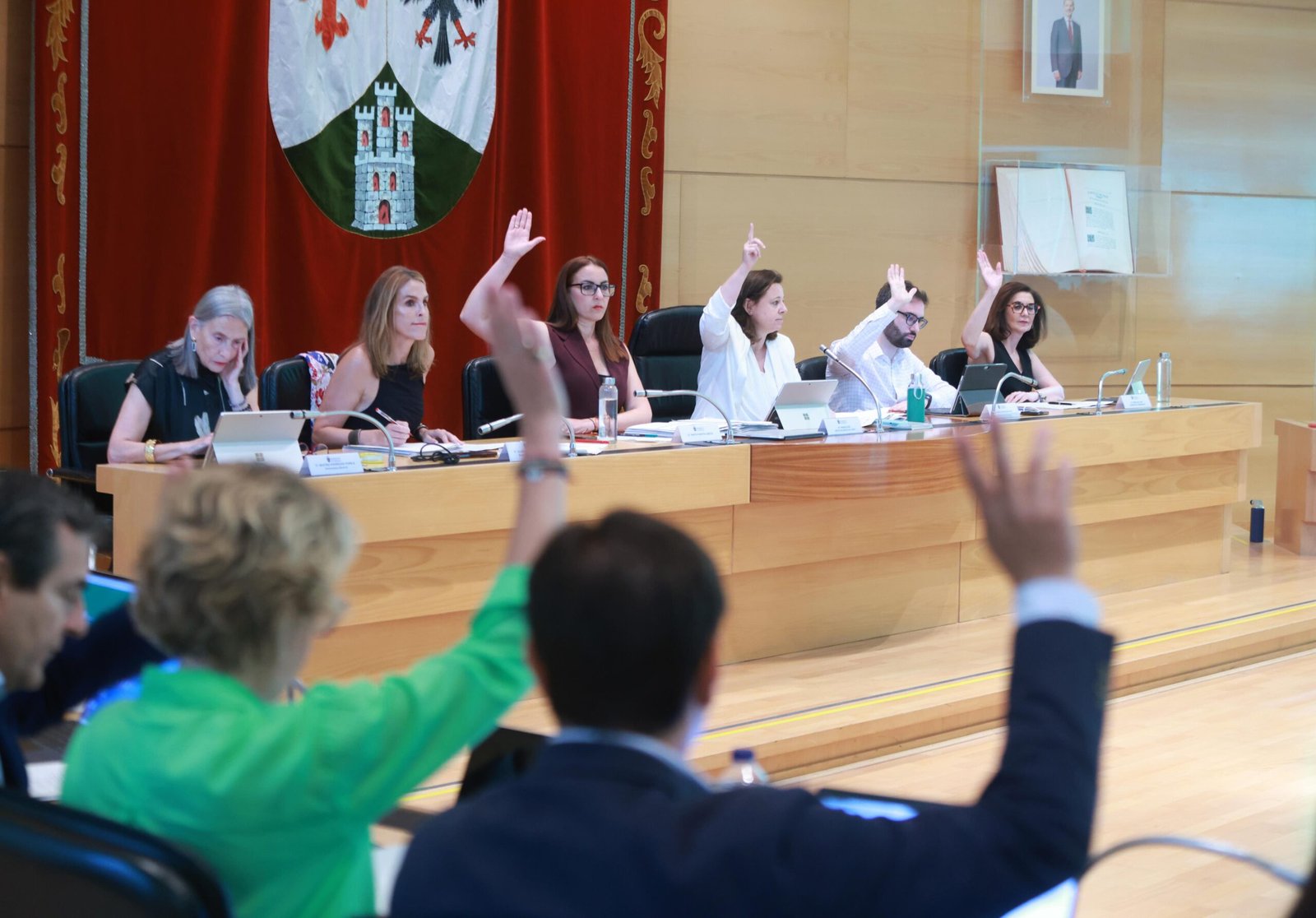 Ayuntamiento de Alcobendas: Pleno aprueba medidas en defensa de funcionarios y acceso a la vivienda