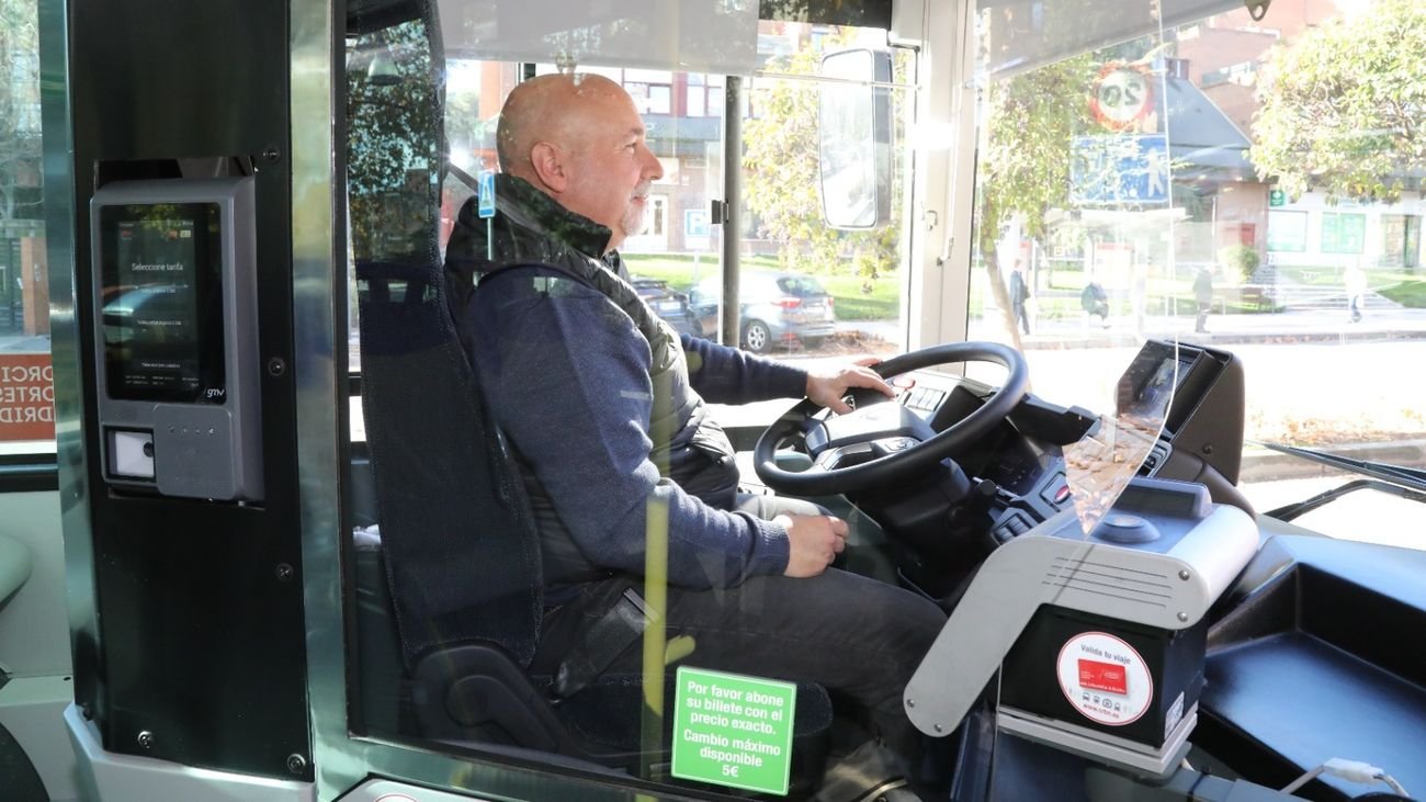 Conductor de autobús interurbano